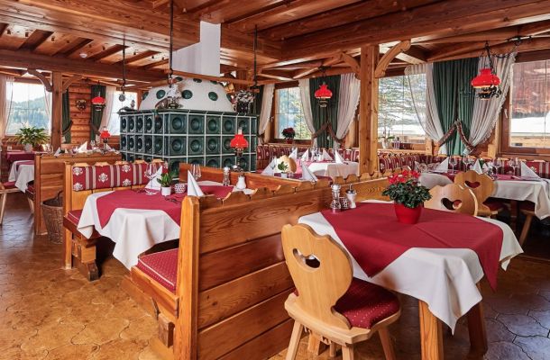 Gemütliches Restaurant im Landhaus Karlbauer