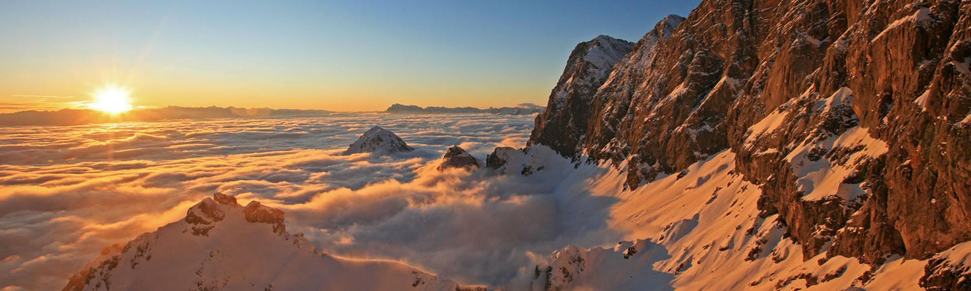 Traumhafter Sonnenaufgang beim Dachstein Gletscher